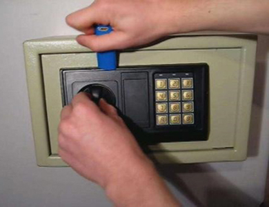 雁塔24小时上门开锁公司